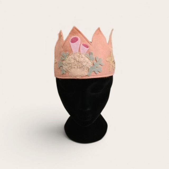 Felt crowns