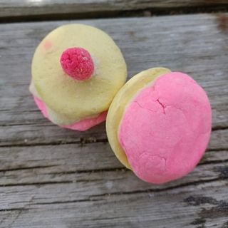 Raspberry Lemonade Bubbleroon