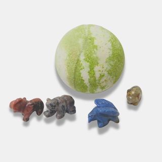 Crystal animal surprise bath bomb