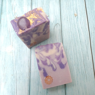 Chakra crystal soap Crown Amethyst